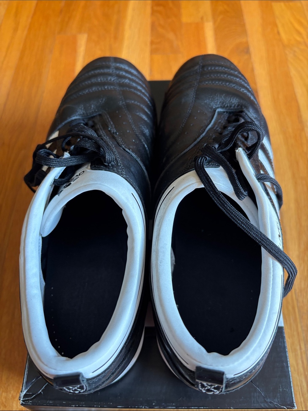 adidas Black and White Men's adiNOVA TRX TF Athletic Soccer Shoes 10.5 - Picture 3 of 13